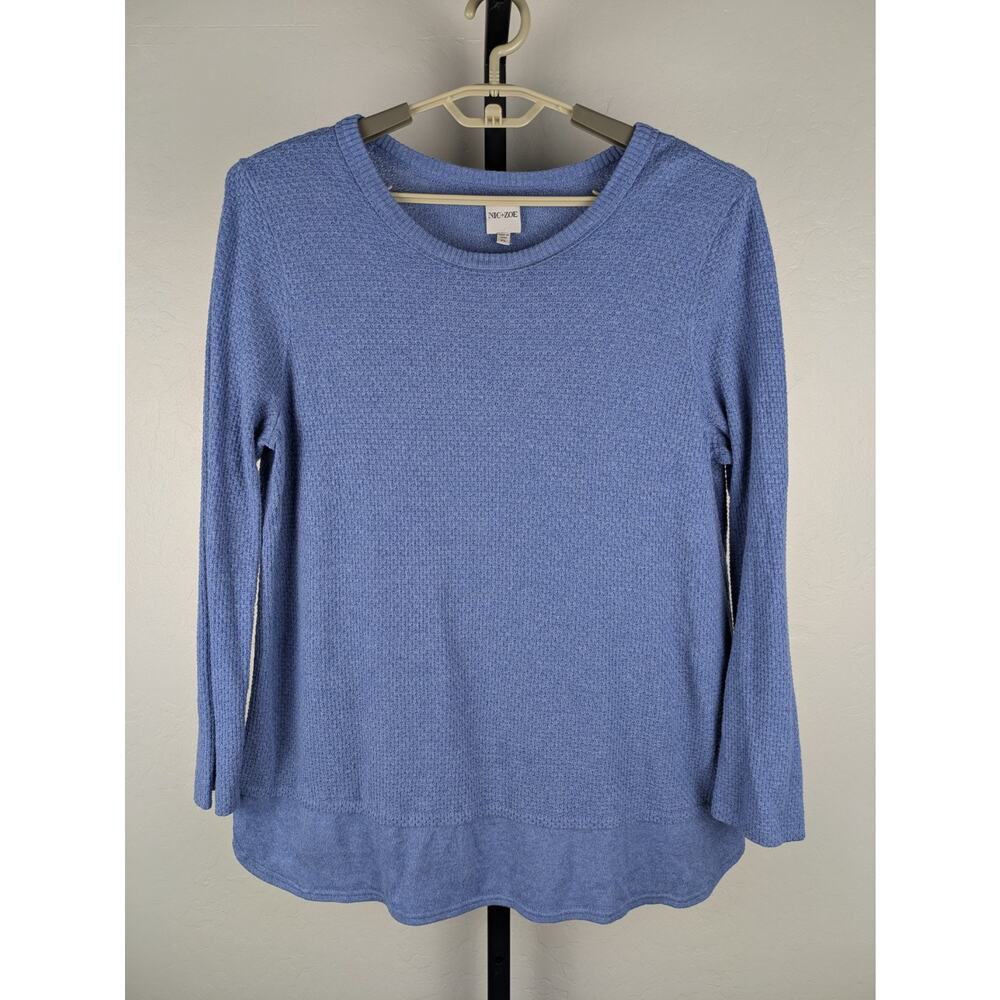 Nic and Zoe blue waffle knit long sleeve shirt